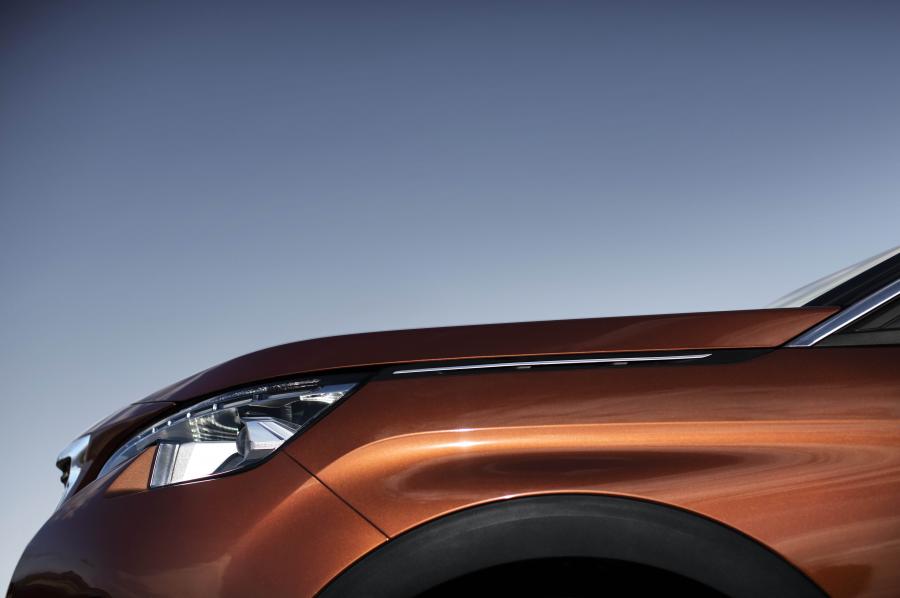 Детали экстерьера Peugeot 3008 2016 года  (WW) (фото 49 из 68)